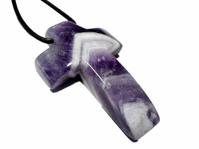 Amethyst Edelstein Kreuz Anhänger gewölbt gebohrt lila violett