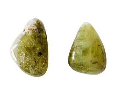 Granat Grossular grün Edelstein Trommelstein Ketten Anhänger gebohrt