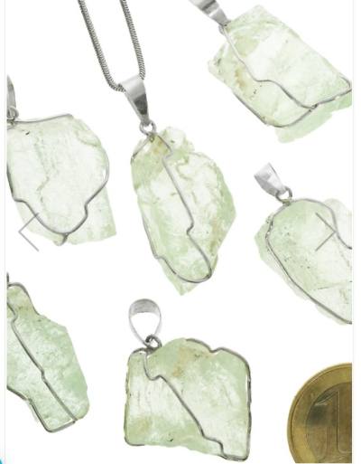 Hiddenit Lithiumsmaragd freeform Edelstein Rohstein Silber Ketten Anhänger Spodumen