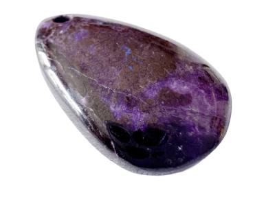 Sugilit Edelstein Tropfen Cabochon Kettenanhänger Anhänger front gebohrt