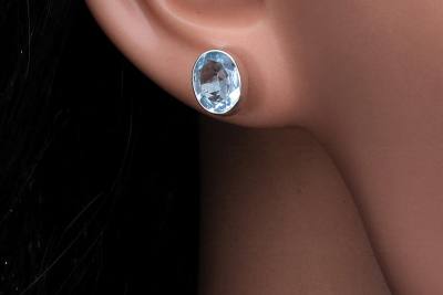 Topas blau Designer Edelstein Ohrringe Ohrstecker oval Echtsilber