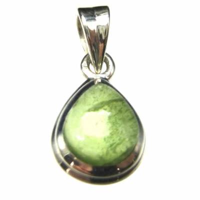 Peridot grün Tropfen Ketten Anhänger Echtsilber Fassung