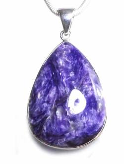 Charoit Tropfen violett Edelstein Cabochon Ketten Anhänger 925er Silber gefasst