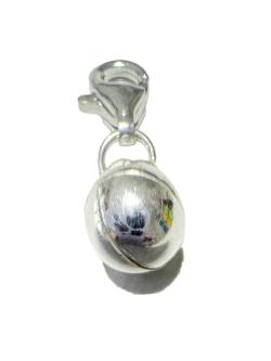 ..süßes Glöckchen an Karabinerha...