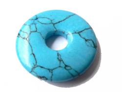 Howlith-Türkis Edelstein Donut Ketten Anhänger 4 cm